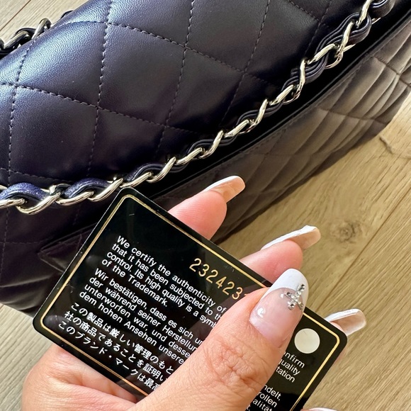 Chanel Jumbo Classic Flap Lambskin Dark Purple Like New - Picture 8 of 8